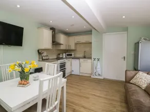 Rectory Cottage - Image 3
