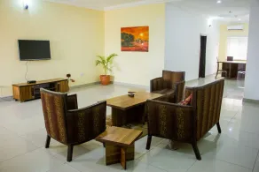 Ken Kol Apartments and Suites - Image 3