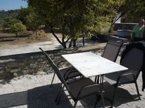 Delightful Holiday Home in Samos With Garden - Image 3