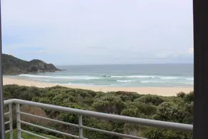 22 ON COAST - Image 5