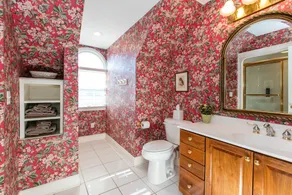 Hart House- A Luxurious Asheville Vacation Country ! 6 Bedroom Home - Image 2