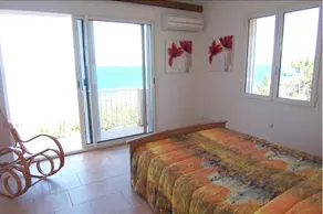 CARLOTTA- AT SEA Apartment 3 - Image 4