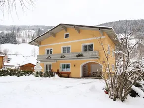 Cozy Chalet with Sauna in Zell am See, Salzburg - Image 5