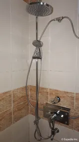 Manila Bay Serviced Apartments - Image 4