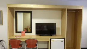 ZEN Rooms Ninoy Aquino Airport - Image 4