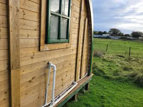 Cosy Glamping Pod Glamping in St Austell Cornwall - Image 4