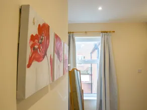 I'm Your Host - Leicester City Guest House - Image 2