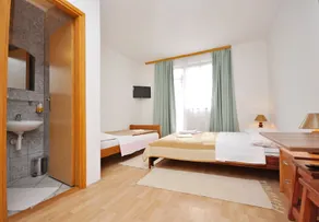 Apartment and Rooms Nevenka - Image 2