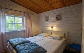 Stunning Home in Vitared With 3 Bedrooms - Image 3