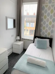 Seaways Guesthouse - Image 4