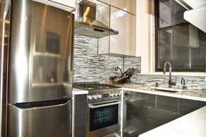 Hamilton Suites - Image 3