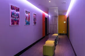 OYO 270 Home Stay Link Inn - Image 3