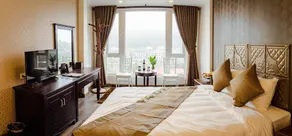 Son's Hotel - Image 4