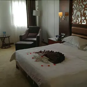 Yuebanwan Hotel (Fat Donglai at Xuchang Railway Station) - Image 3