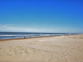 Cosy Holiday Home in Katwijk aan Zee by the Beach - Image 3