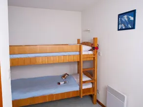 Cozy Apartment in les Sybelles With 310 km. of Slopes - Image 4