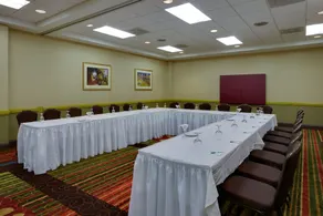 Holiday Inn Bridgeport-Trumbull-Fairfield - Image 2