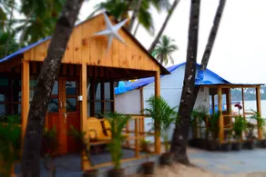 Roundcube Beach Bungalows - Image 2