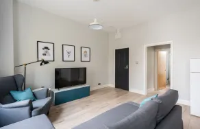 The Love Walk Apartments - Image 4