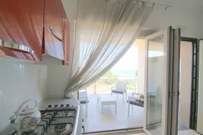 Apartment In Residence With Pool - Image 4
