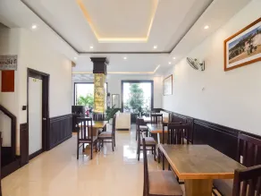 Royal Tourist Villa by OYO Rooms - Image 2