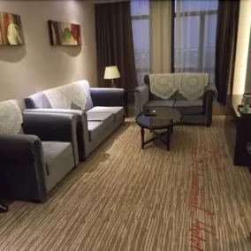 Fengyi International Hotel - Image 4
