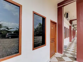OYO 1525 Benson Hotel - Image 2