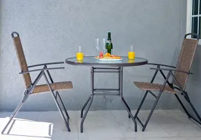 Champagne Villa - Image 2