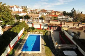 Suitur Casa con piscina y vistas al mar - Image 4