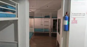 MKS Backpackers Hostel - Cuff Road - Image 2
