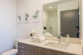 THE GRAND - Modern DT Apts with Free Parking by Zencity - Image 4