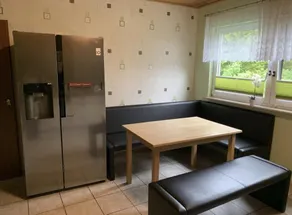 Charming 3- Bed Apartment in City Celle - Image 4