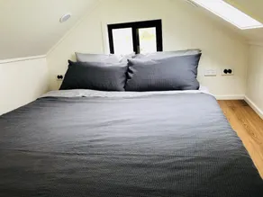 George Tiny House - Image 3