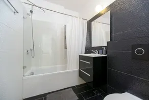 3 Bedrooms apt balcony & parking near banana beach - Image 3
