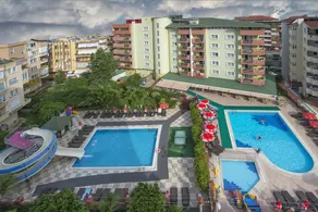 Riviera Apart - Image 4