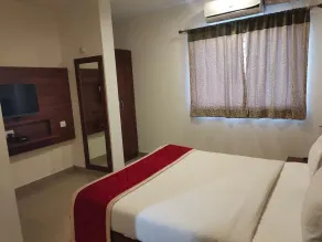 Passport Inn Hotel - Gateway to Comforts - Image 3