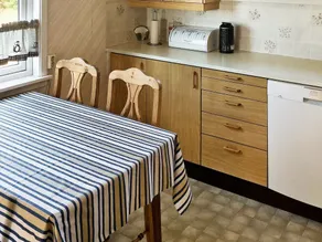 6 Person Holiday Home in Dyrvik - Image 4