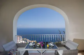 AMORE RENTALS - Villa Jacaranda - Image 2