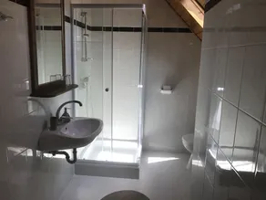 Hollik Apartmanhaz - Image 5