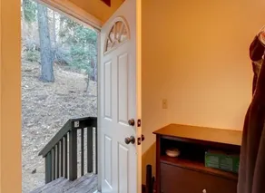 Bear Lassen Chalet - Image 2