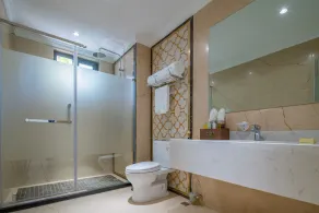 Dali T Hotel - Image 5