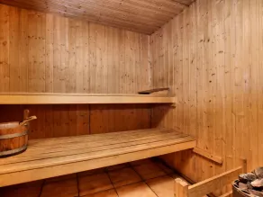 Lavish Holiday Home in Durbuy With Sauna - Image 2