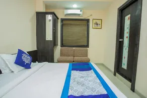 Oyo Townhouse 376 Lords Inn Regency - Image 2