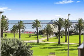 Boutique Stays- Catani Gardens - Image 3