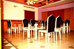 Royal Emirates Residence - Image 5