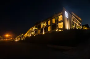 The S, Ascend Hotel Collection - Image 2