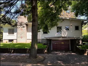 Laurelhurst Historic Dougan Suites - Image 4