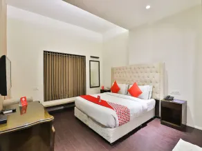 Hotel Grand Nakshatra - Image 3