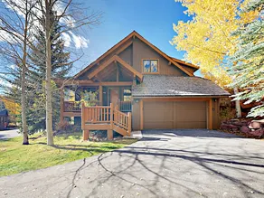 5br/5.5ba W/ Hot Tub - 4 Golf Courses, Near Skiing 4 Bedroom Home - Image 4