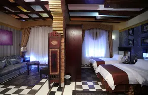 Roomi Suites Hotel - Image 2